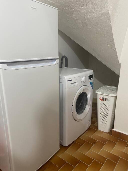Appartement A Proximite De La Plage Du Bourg ! Sainte-Anne  Eksteriør billede
